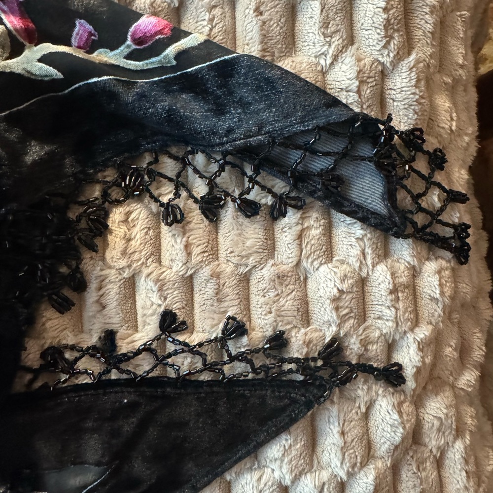 Anthropologie Wedding/BHLDN Pavlova Butnout Velvet Wrap - Picture 6 of 11